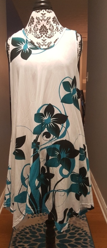 Asymmetrical tunic